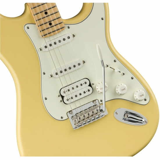 Электрогитара FENDER (C) PLAYER Stratocaster HSS MN BCR