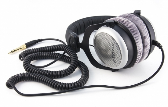 Студийные наушники beyerdynamic DT 880 PRO 250 Ohm