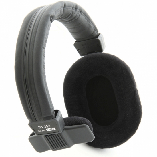 Студийные наушники beyerdynamic DT 252