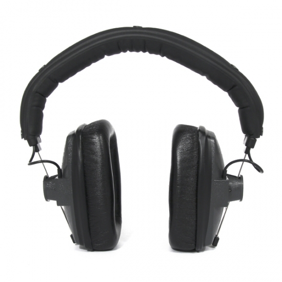 Студийные наушники beyerdynamic DT 150