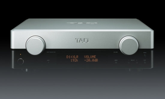 Усилитель TAD C2000