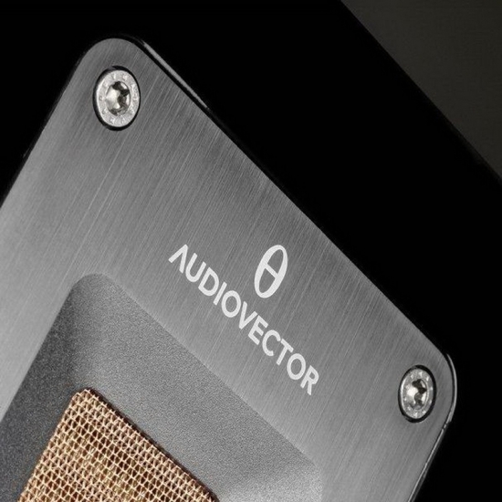 Акустическая система AudioVector QR 3 Black Piano