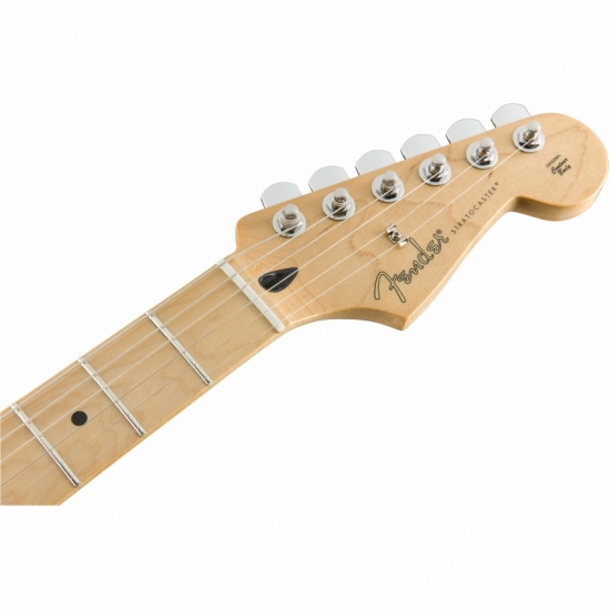 Электрогитара FENDER (C) PLAYER Stratocaster HSS MN BCR