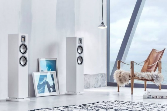 Акустическая система AudioVector QR 3 Silky White
