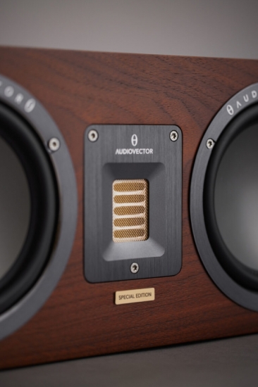 Акустическая система AudioVector QR C Dark Walnut